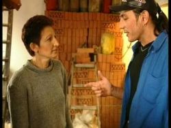 Amateur Mama macht einen Mundfick vor dem Ficken
