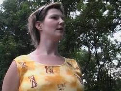 Die schwangere Lady lässt sich ihre FIckgrotte lutschten