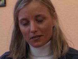 Sehenswert wird die willige Mami nach dem Solosex gebumst