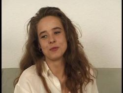 Die heiße MILF befriedigt sich selbst