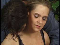 Junge Putze lässt sich vom Auftraggeber bumsen Junge Putze lässt sich vom Auftraggeber bumsen
